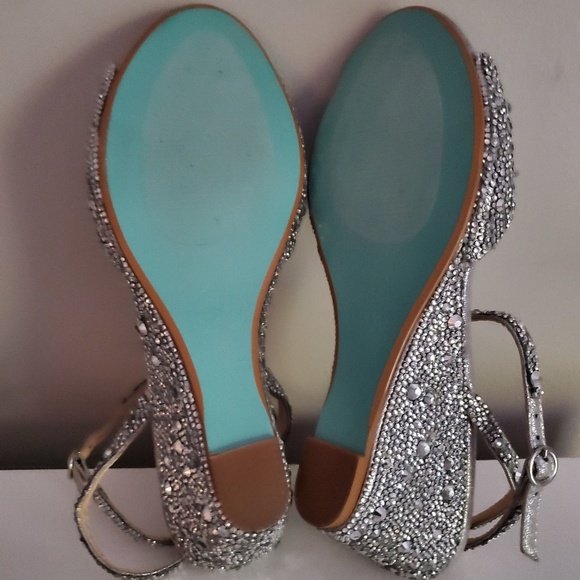Betsey Johnson SB Elora wedges NIB - Picture 5 of 6